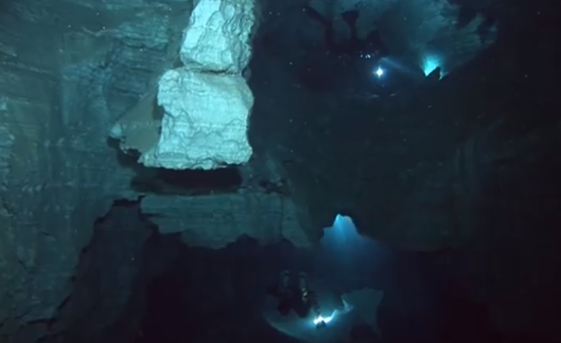 Orda Cave: A Scuba Diver's Paradise 