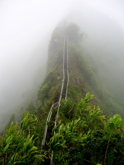 Haiku Stairs - Illegal Stairway to Heaven Hawaii Hike | ActionHub