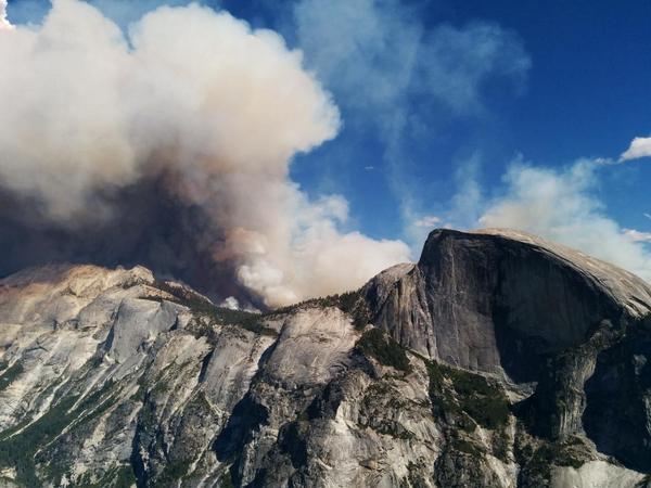 Helicopters Evacuate Half Dome Hikers As Fire In Yosemite National Park Grows Actionhub