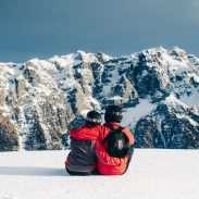 Dating App for Skiers and Snowboarders