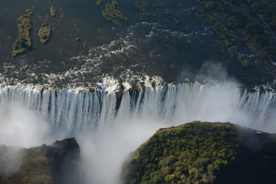 Devil’s Pool at Victoria Falls | ActionHub