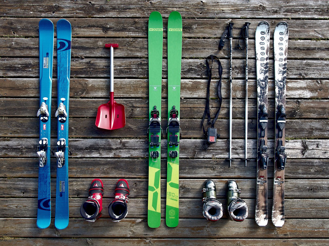 beginner-s-guide-how-to-wax-your-skis-actionhub