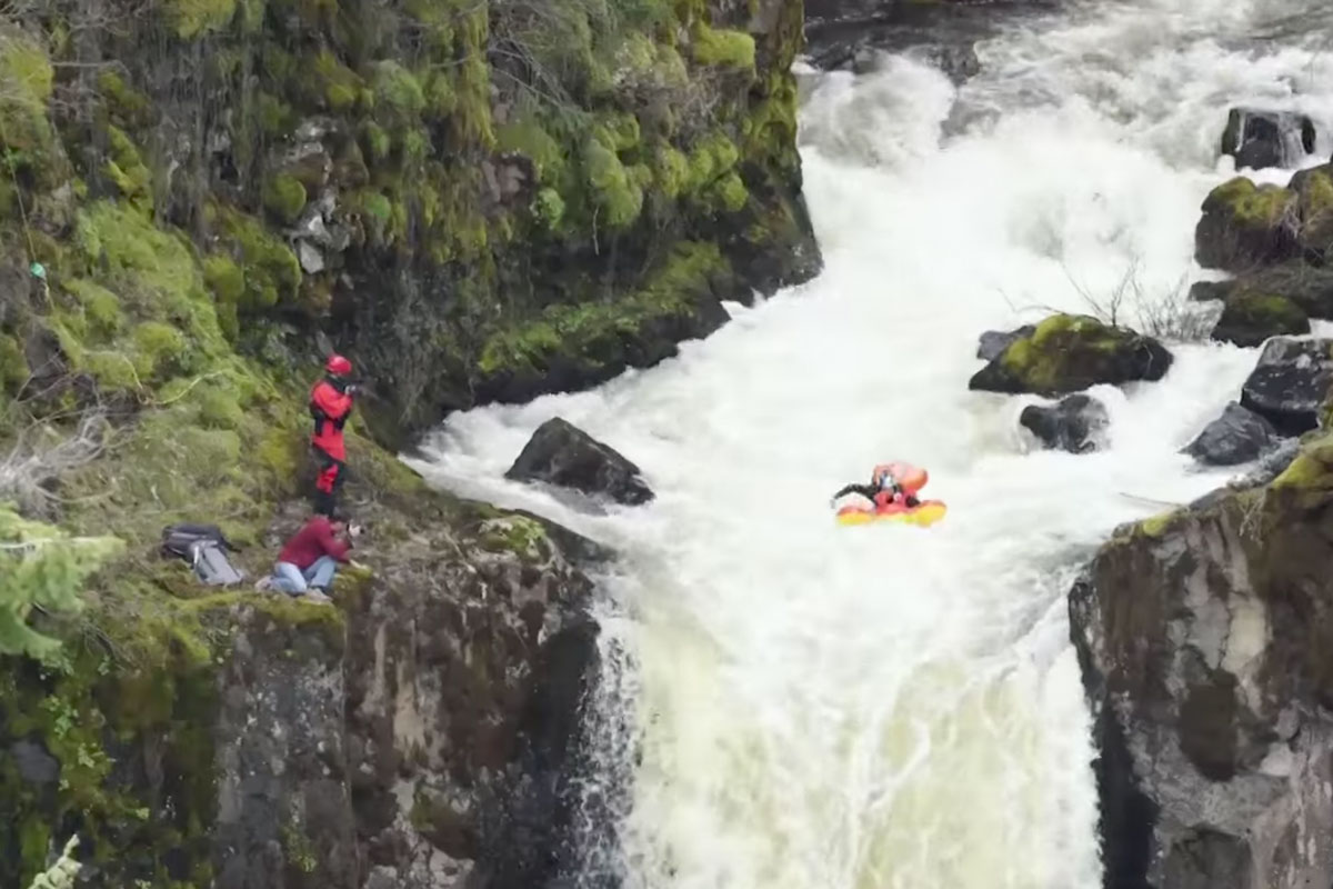 Red Bull Kayaker Uses Lobster To Go Over Waterfall Actionhub 7249