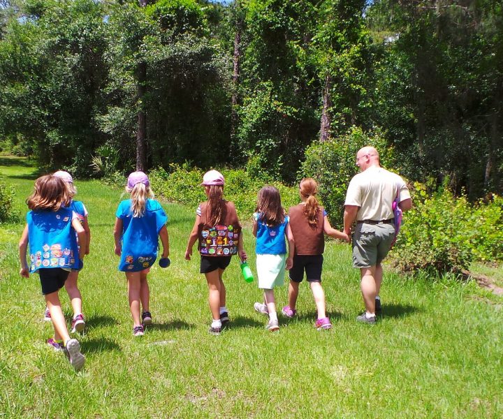 Important outdoor skills we can learn from girl scouting | ActionHub