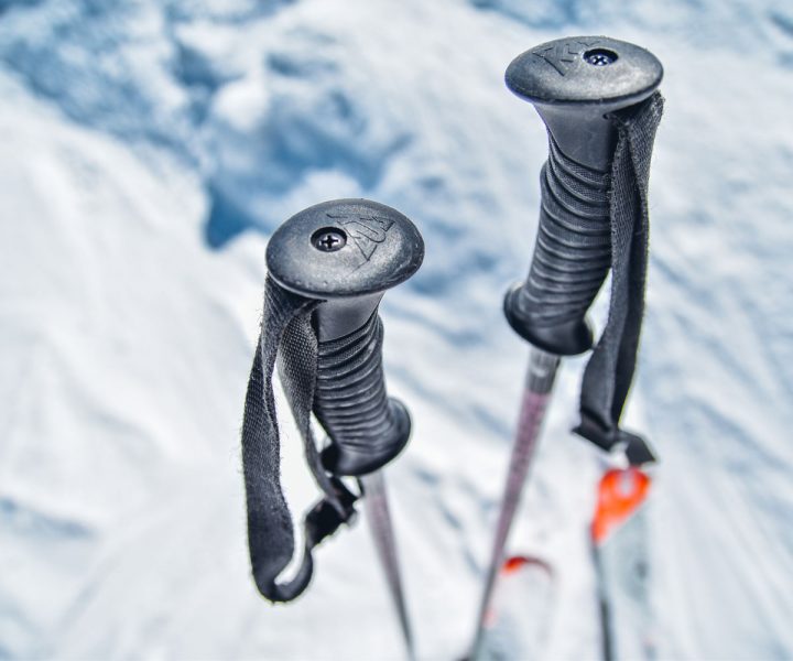 A quick guide to choosing the right ski poles | ActionHub