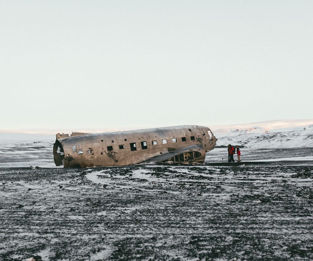 Exploring Iceland’s haunting DC plane wreck | ActionHub