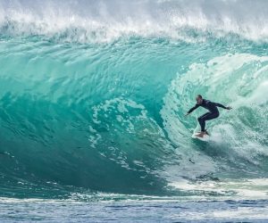 5 Must have apps for surfers | ActionHub
