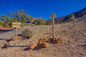 grand canyon trails