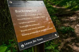 leave no trace sign