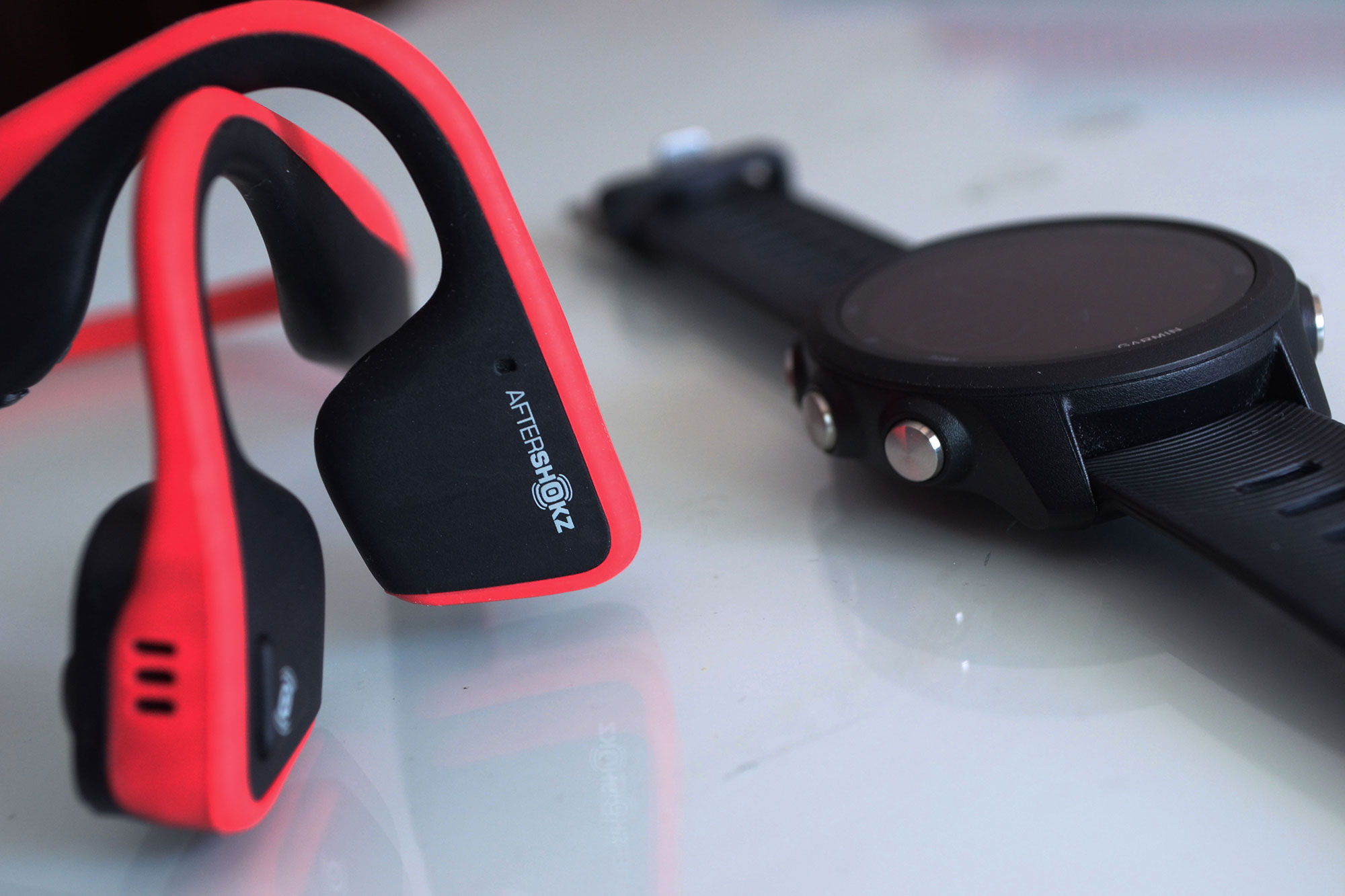 Best Bluetooth Headphones for Wristwatch on Left Side ActionHub