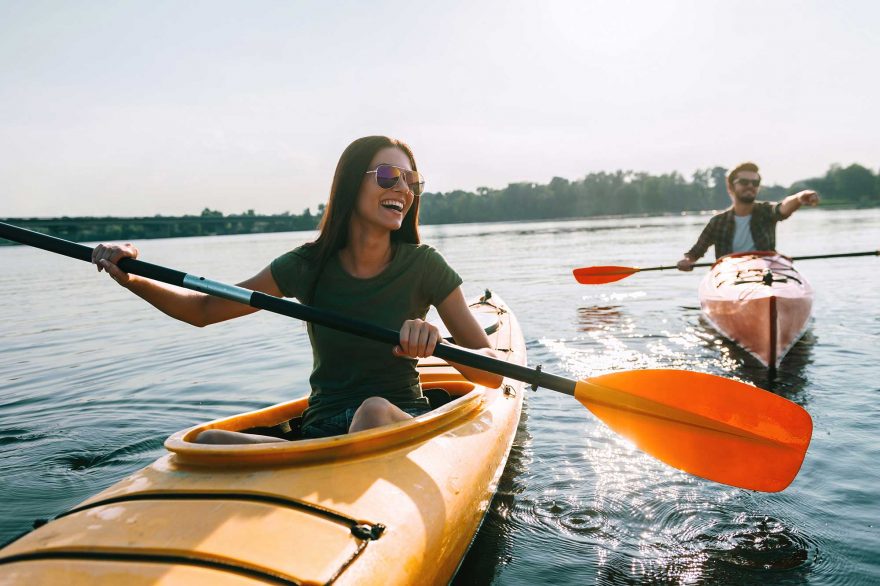 kayaking couple