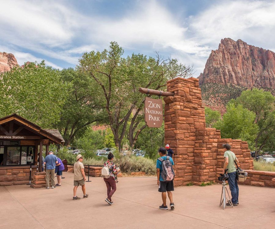 zion-national-park-entrance
