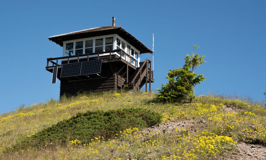 Huckleberry_Lookout_Tower
