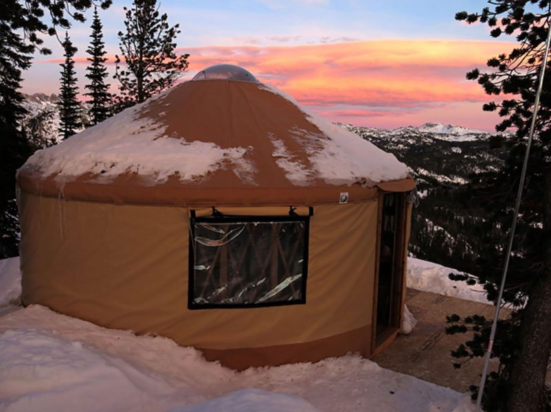 yurt-beartooth-mountain