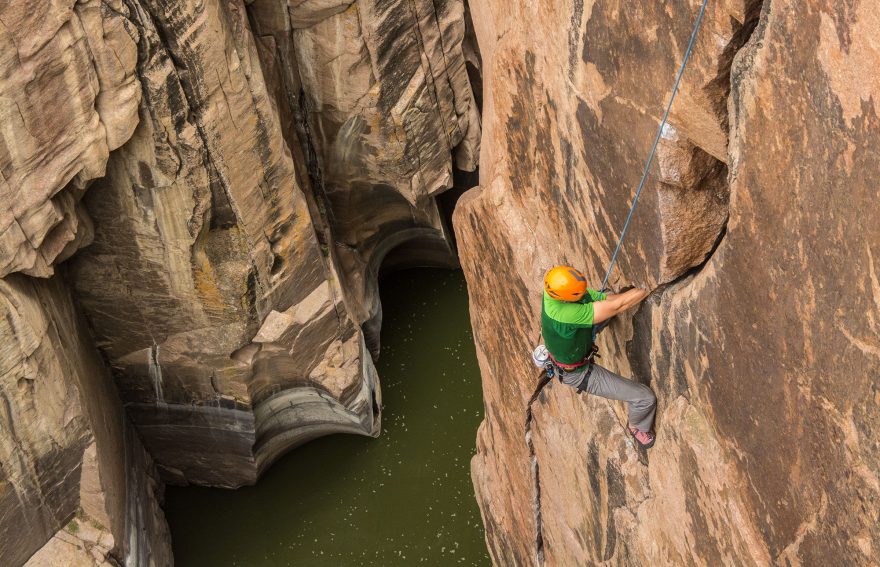 fremont-canyon-wyoming-rock-climbing
