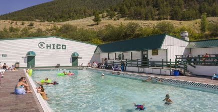 chico-hot-springs-best-montana