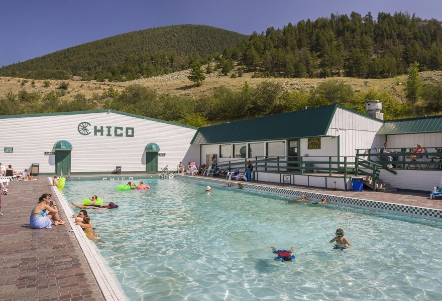 chico-hot-springs-best-montana