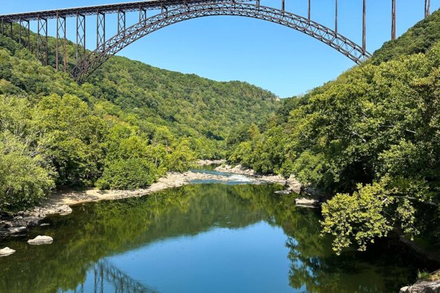 fayetteville-west-virginia-gorge-bridge