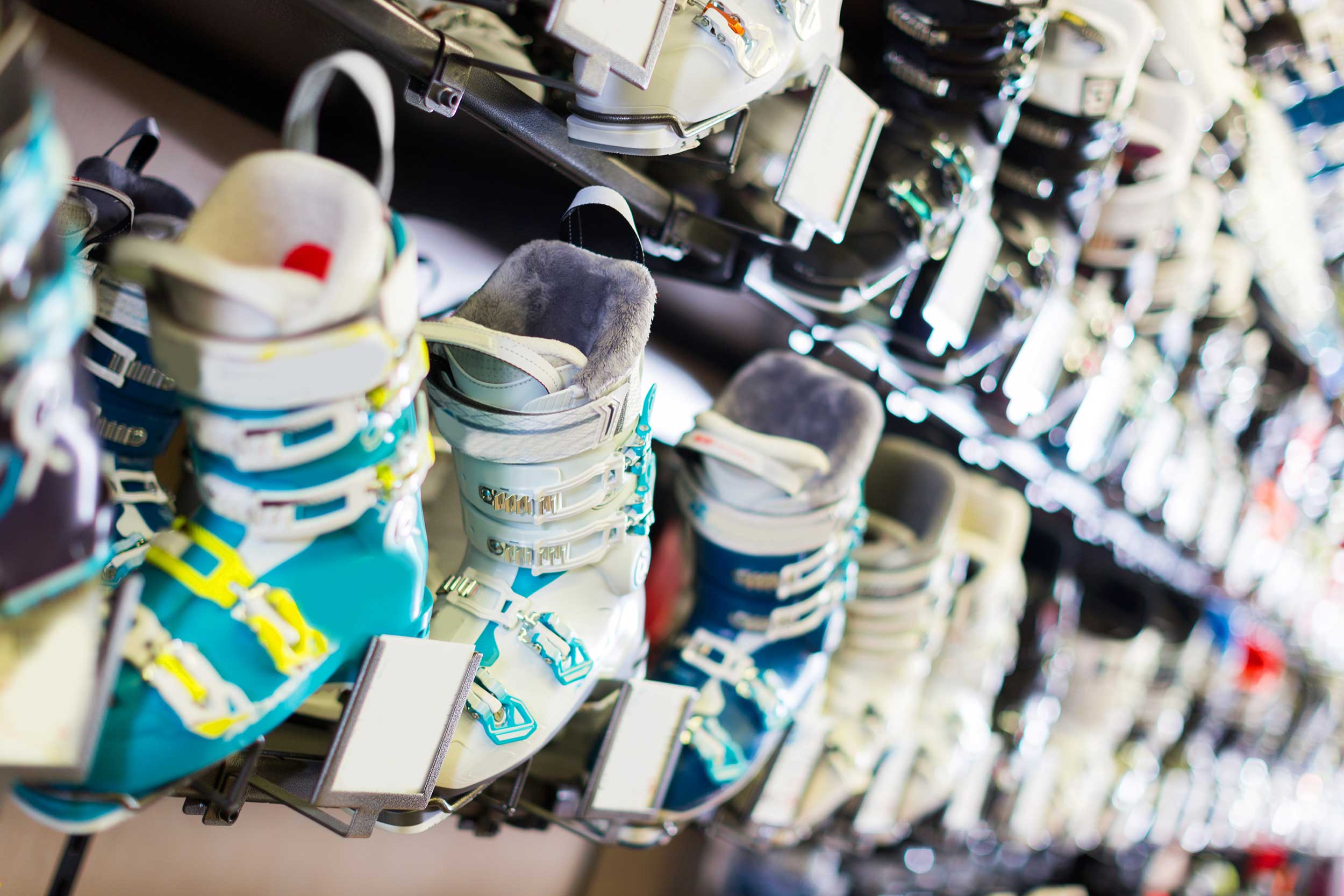 ski-boots-sale-store