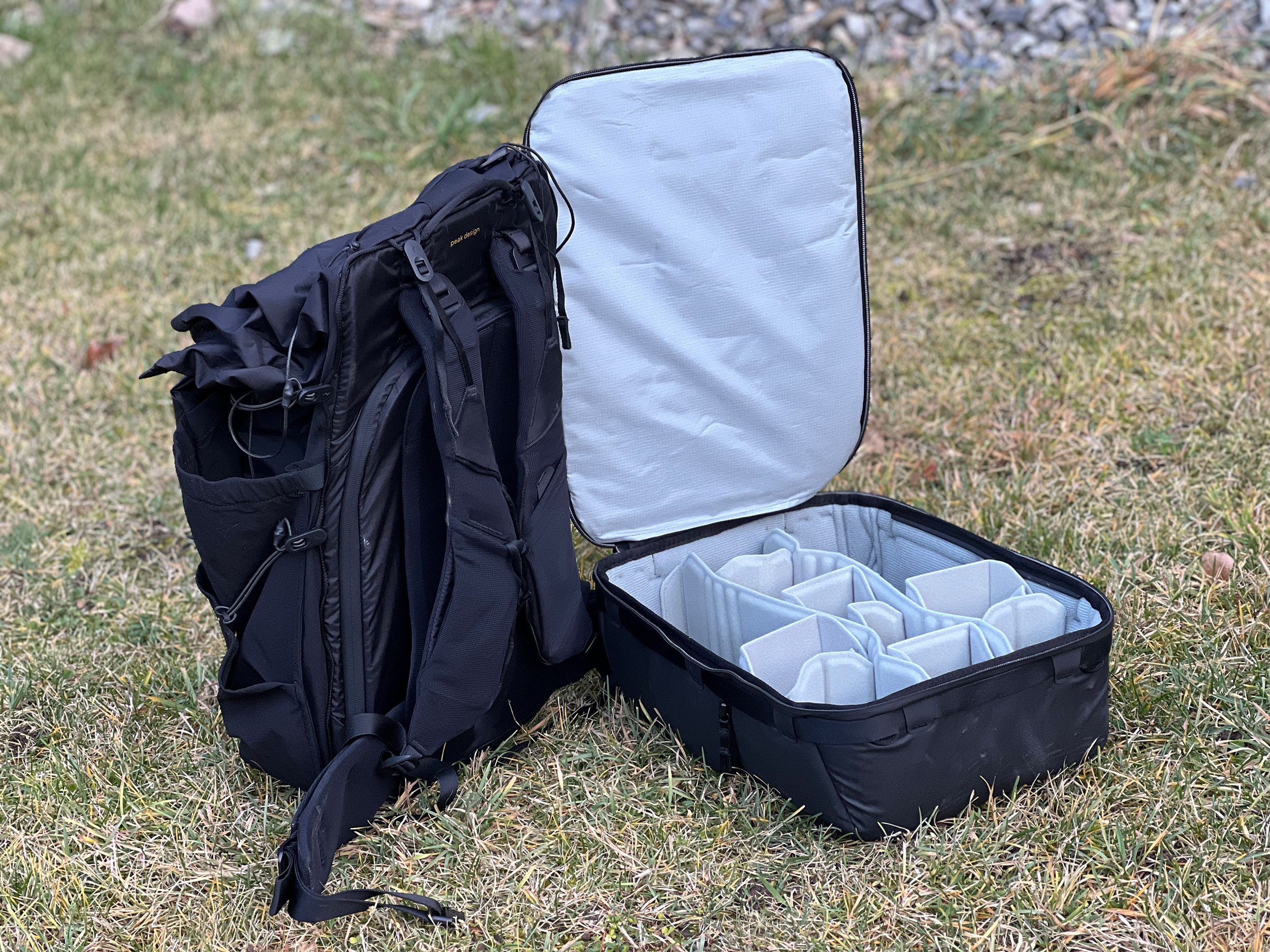 Peak Outdoor 45L Backpack & Camera V2 Cube